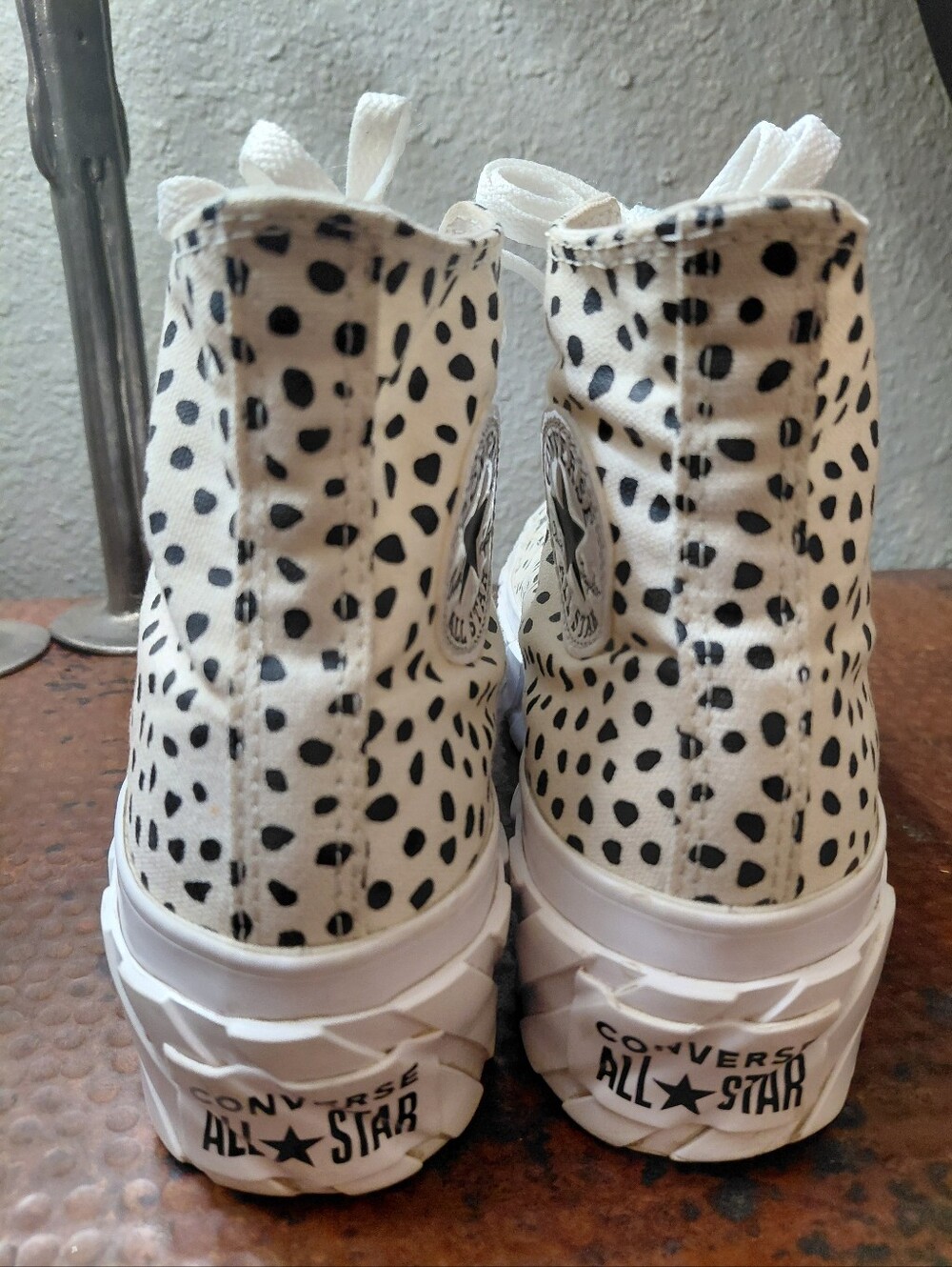 Chuck Taylor All Star Sz. 7 Welcome to the Wild Lift 2X Platform - Picture 16 of 16